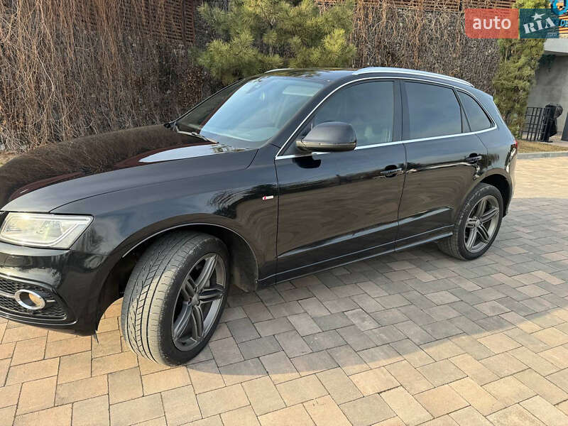 Внедорожник / Кроссовер Audi Q5 2014 в Ивано-Франковске