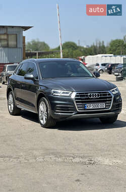 Позашляховик / Кросовер Audi Q5 2018 в Запоріжжі