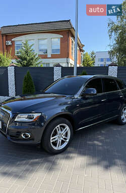 Внедорожник / Кроссовер Audi Q5 2016 в 