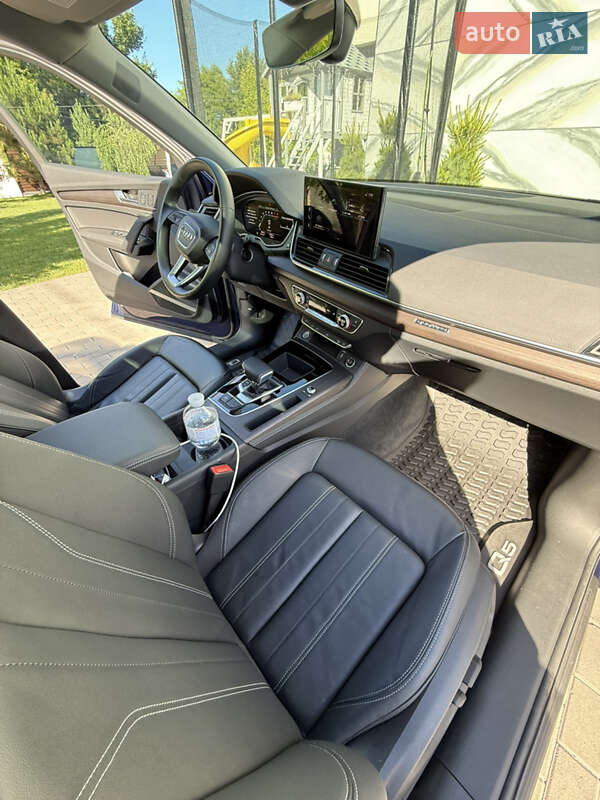 Внедорожник / Кроссовер Audi Q5 2023 в Львове