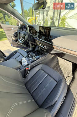 Внедорожник / Кроссовер Audi Q5 2023 в 