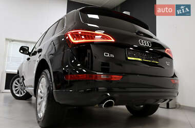 Внедорожник / Кроссовер Audi Q5 2013 в 