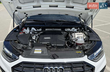 Внедорожник / Кроссовер Audi Q5 2023 в 