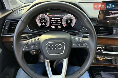 Внедорожник / Кроссовер Audi Q5 2023 в 