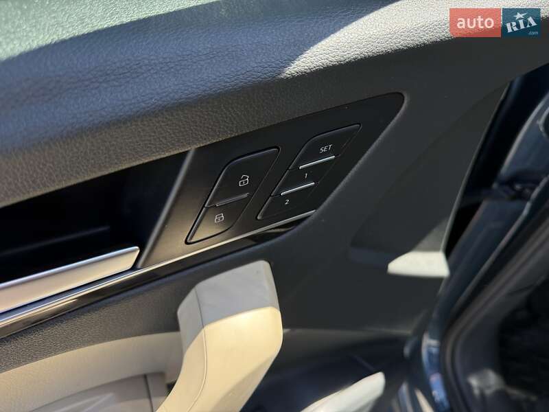 Внедорожник / Кроссовер Audi Q5 2018 в Львове