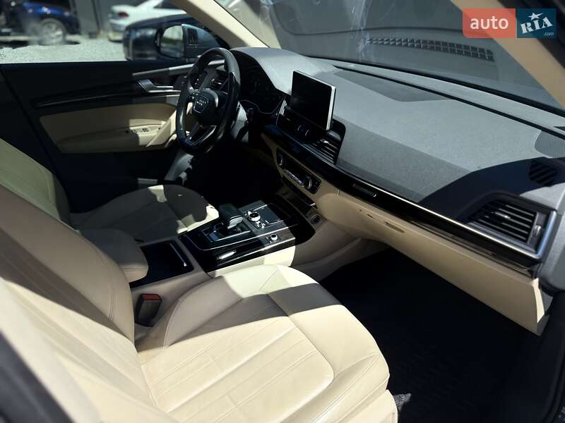 Внедорожник / Кроссовер Audi Q5 2018 в Львове