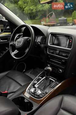 Внедорожник / Кроссовер Audi Q5 2017 в 