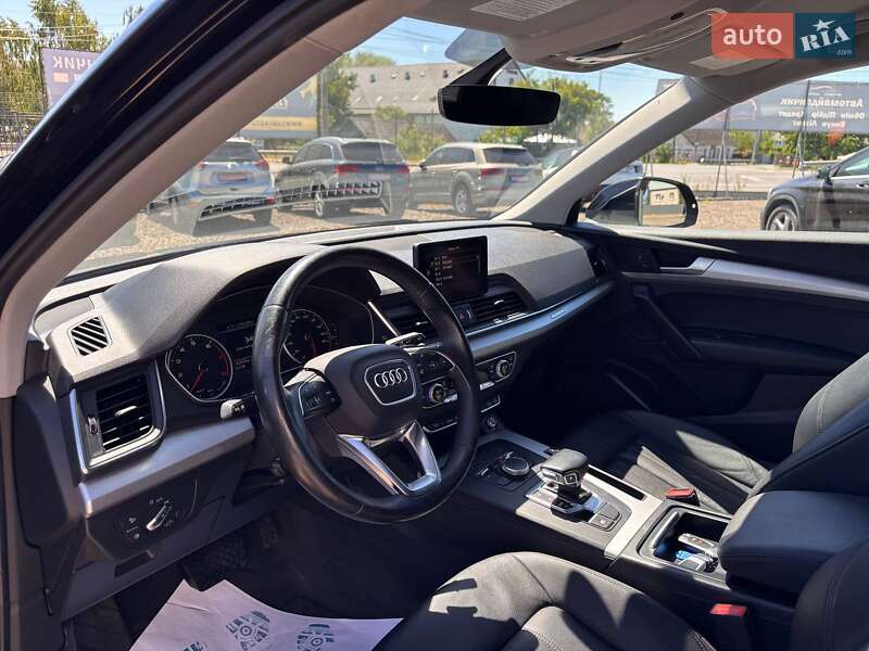 Внедорожник / Кроссовер Audi Q5 2018 в Львове