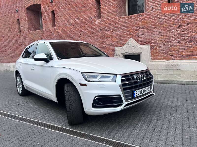 Внедорожник / Кроссовер Audi Q5 2018 в Львове