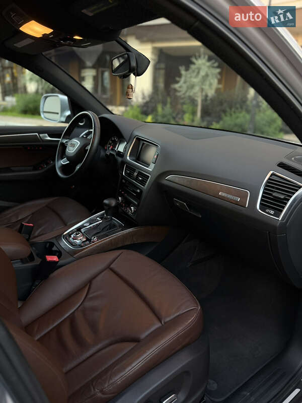 Внедорожник / Кроссовер Audi Q5 2014 в Киеве