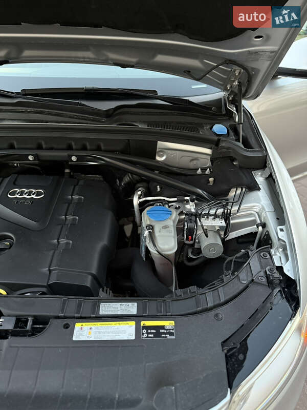 Внедорожник / Кроссовер Audi Q5 2014 в Киеве