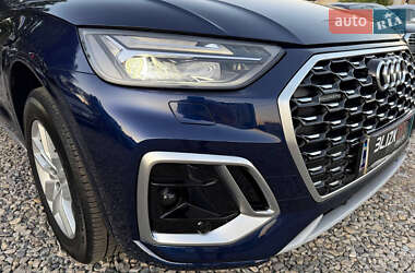 Внедорожник / Кроссовер Audi Q5 2022 в 