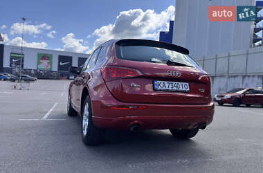 Внедорожник / Кроссовер Audi Q5 2011 в 