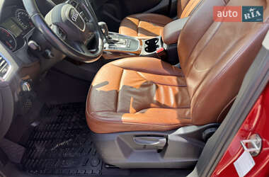 Внедорожник / Кроссовер Audi Q5 2011 в 