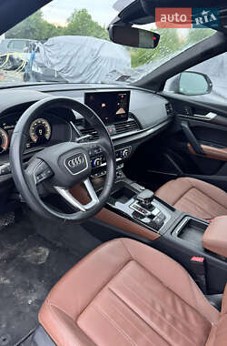 Внедорожник / Кроссовер Audi Q5 2022 в 