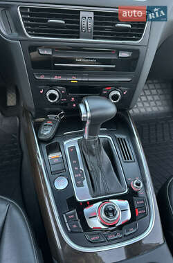 Позашляховик / Кросовер Audi Q5 2014 в 