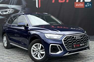 Внедорожник / Кроссовер Audi Q5 2022 в 