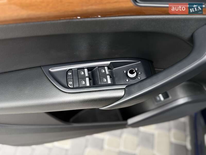 Внедорожник / Кроссовер Audi Q5 2022 в Львове