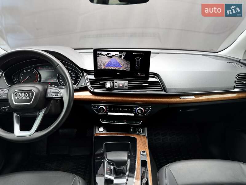 Внедорожник / Кроссовер Audi Q5 2022 в Львове