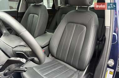Внедорожник / Кроссовер Audi Q5 2022 в 