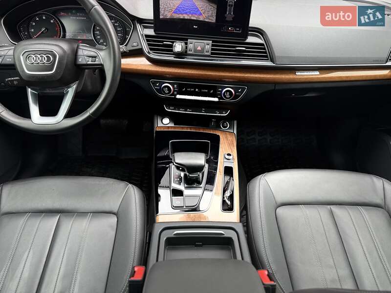 Внедорожник / Кроссовер Audi Q5 2022 в Львове