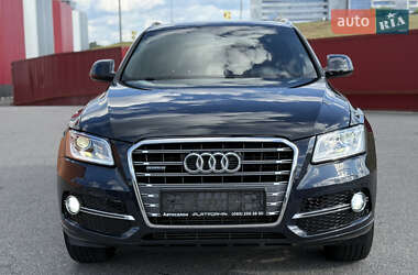 Внедорожник / Кроссовер Audi Q5 2016 в 