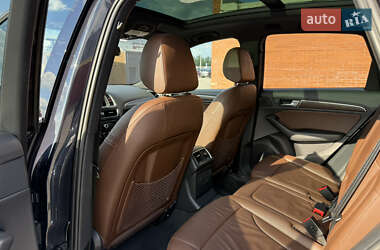 Внедорожник / Кроссовер Audi Q5 2016 в 