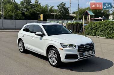 Внедорожник / Кроссовер Audi Q5 2017 в 