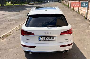 Внедорожник / Кроссовер Audi Q5 2022 в 