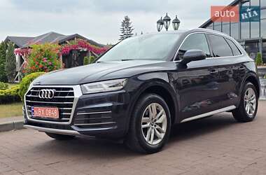 Внедорожник / Кроссовер Audi Q5 2019 в 