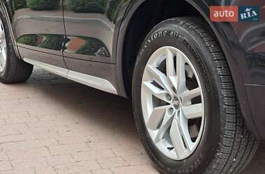 Внедорожник / Кроссовер Audi Q5 2019 в 