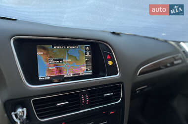 Внедорожник / Кроссовер Audi Q5 2010 в 