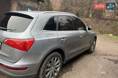 Внедорожник / Кроссовер Audi Q5 2010 в Кривом Роге