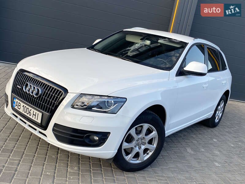 Позашляховик / Кросовер Audi Q5 2012 в 