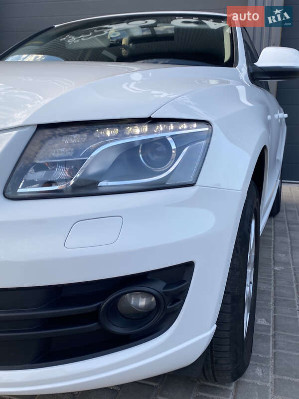 Внедорожник / Кроссовер Audi Q5 2012 в Виннице