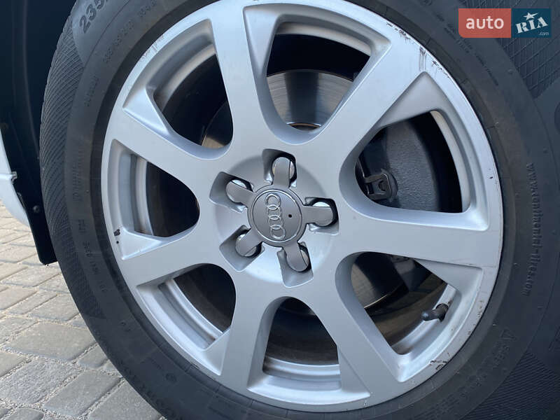 Внедорожник / Кроссовер Audi Q5 2012 в Виннице