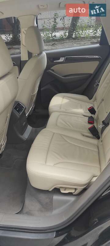 Внедорожник / Кроссовер Audi Q5 2016 в Харькове