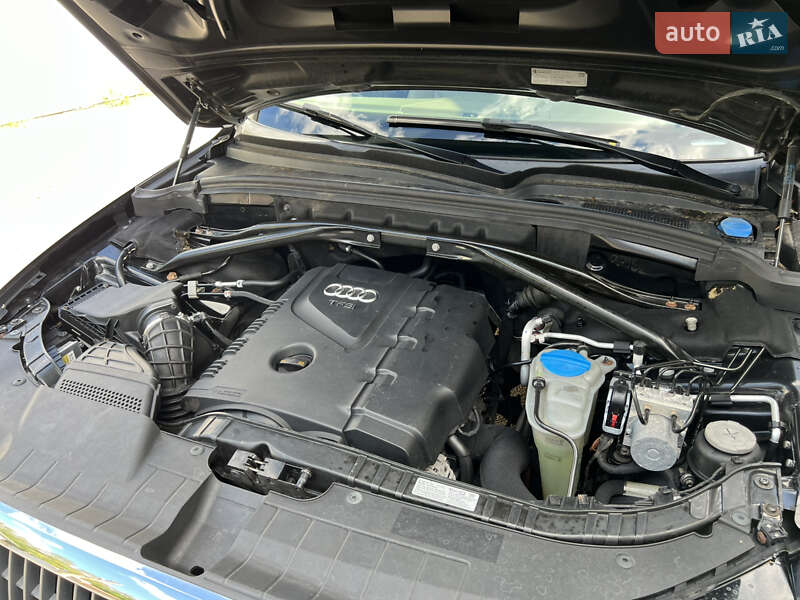 Внедорожник / Кроссовер Audi Q5 2012 в Киеве