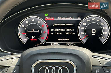 Внедорожник / Кроссовер Audi Q5 2022 в 