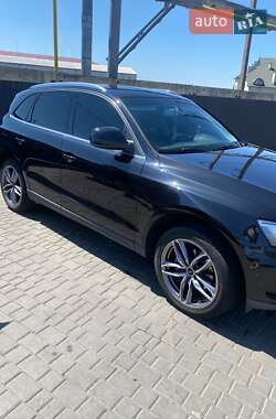 Внедорожник / Кроссовер Audi Q5 2013 в 