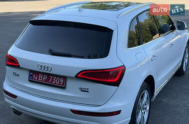Внедорожник / Кроссовер Audi Q5 2015 в 