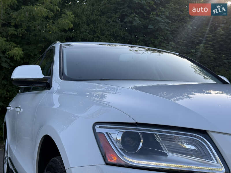 Внедорожник / Кроссовер Audi Q5 2015 в Самборе