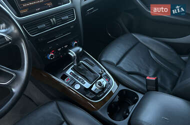 Внедорожник / Кроссовер Audi Q5 2015 в 