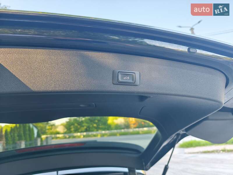 Внедорожник / Кроссовер Audi Q5 2016 в Обухове