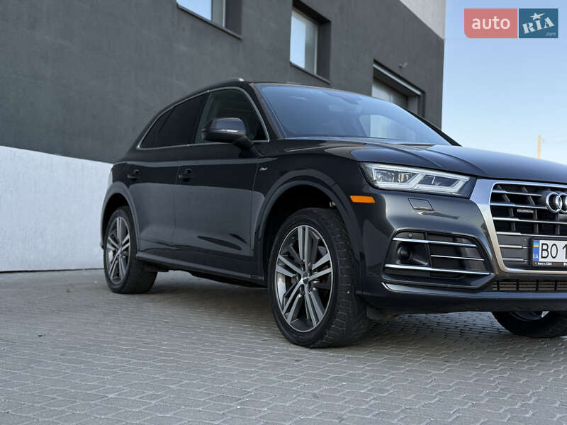 Внедорожник / Кроссовер Audi Q5 2017 в Тернополе