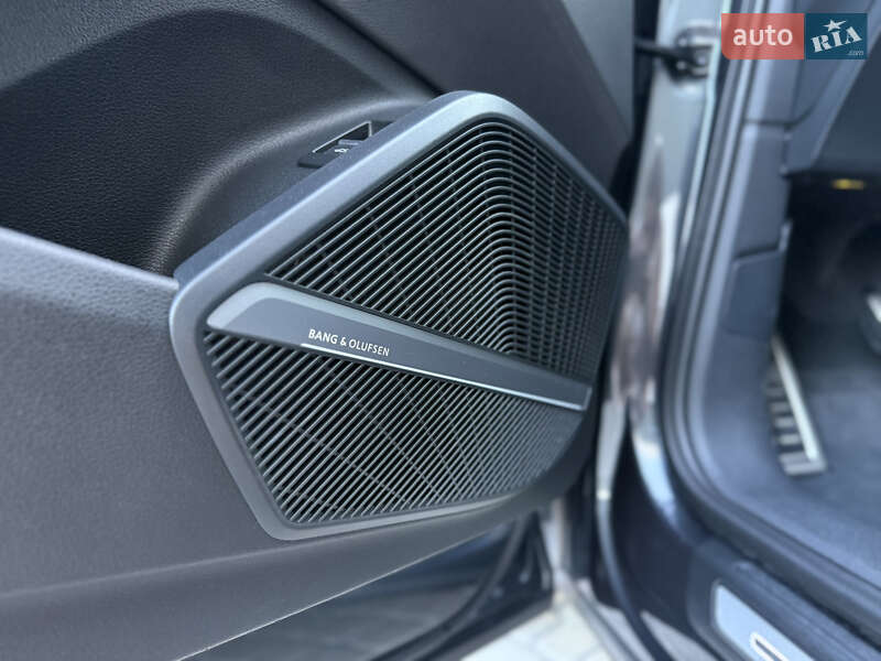 Внедорожник / Кроссовер Audi Q5 2017 в Тернополе
