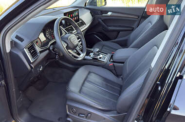 Внедорожник / Кроссовер Audi Q5 2023 в 