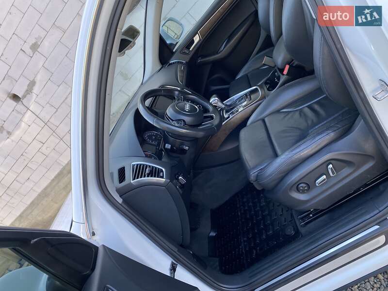 Внедорожник / Кроссовер Audi Q5 2014 в Хусте