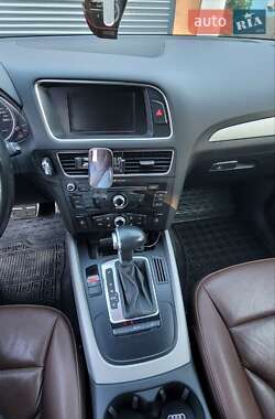 Внедорожник / Кроссовер Audi Q5 2013 в 