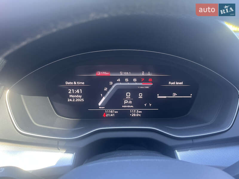Внедорожник / Кроссовер Audi Q5 2023 в Киеве